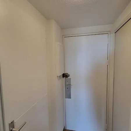 Apartment Studio Hyeres, 1 Piece, 2 Personnes - Fr-1-335-147 *