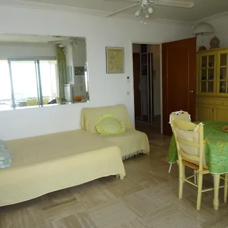 A Port Avec Loggia Et Parking - Fr-1-335-187 Apartment *